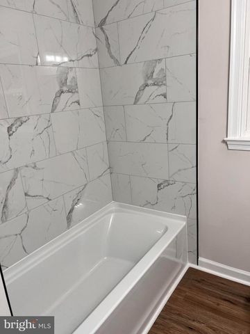 1950 S TIDWELLS RD, Montross, VA 22520