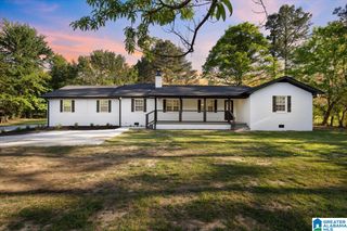 1055 COUNTY ROAD 1139, Vinemont, AL 35179