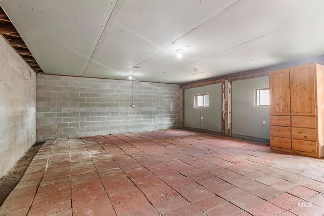 214 E 16th Avenue, Jerome, ID 83338