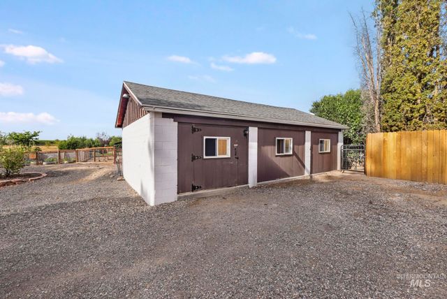 214 E 16th Avenue, Jerome, ID 83338