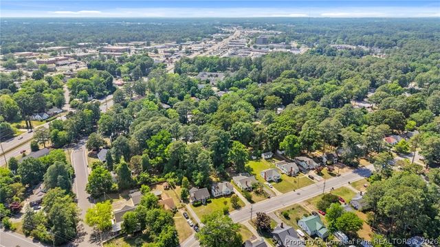 907 McKimmon Road, Fayetteville, NC 28303