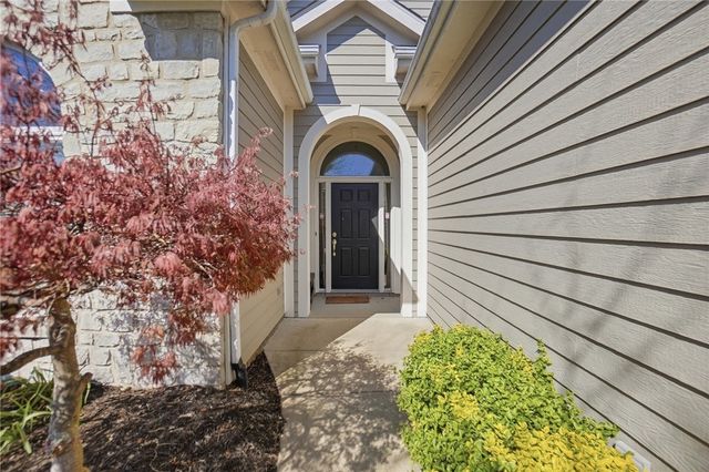 582 Yankee Trace Drive, Centerville, OH 45458