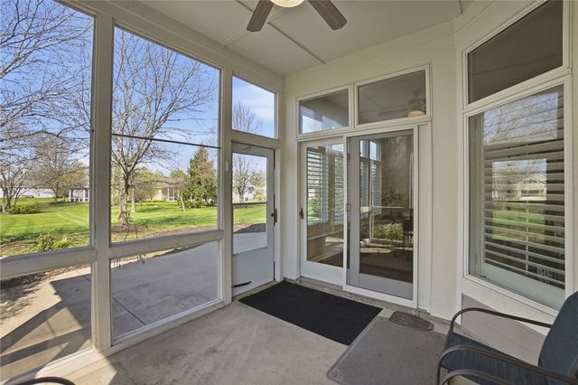 582 Yankee Trace Drive, Centerville, OH 45458