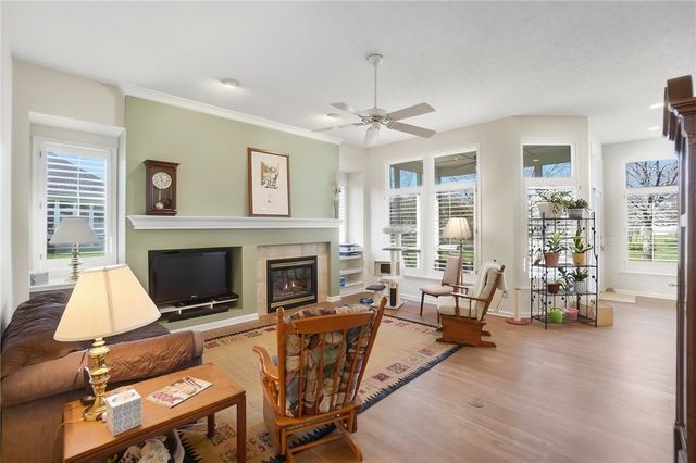 582 Yankee Trace Drive, Centerville, OH 45458