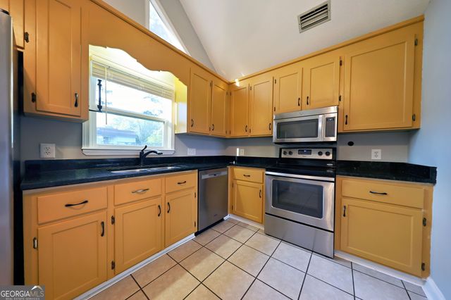 106 Ayries Drive, Thomasville, GA 31792