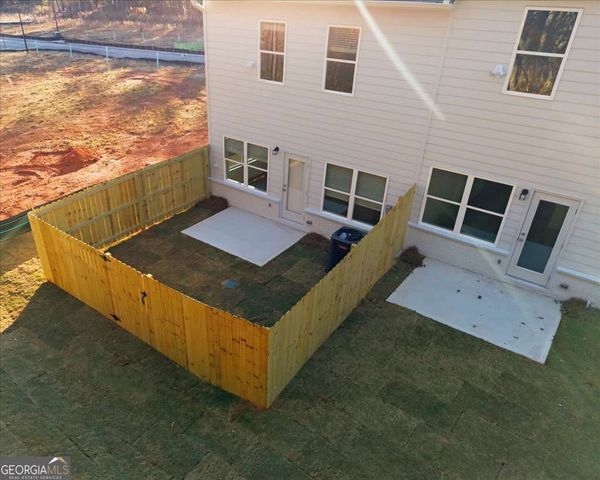 1833 Dawn Road 22, Conyers, GA 30013