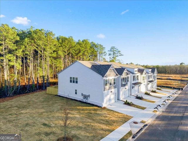 1833 Dawn Road 22, Conyers, GA 30013