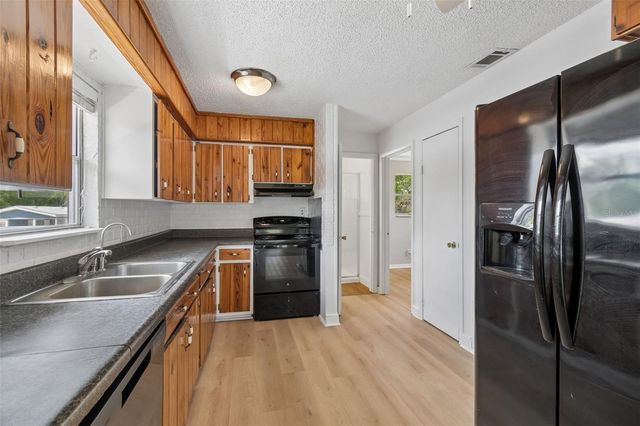 11945 WANDA AVENUE, New Port Richey, FL 34654