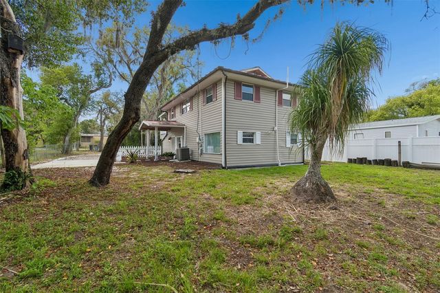11945 WANDA AVENUE, New Port Richey, FL 34654