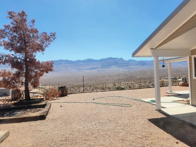 1180 E Bradley Bay Drive, Meadview, AZ 86444