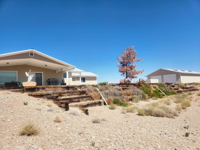 1180 E Bradley Bay Drive, Meadview, AZ 86444