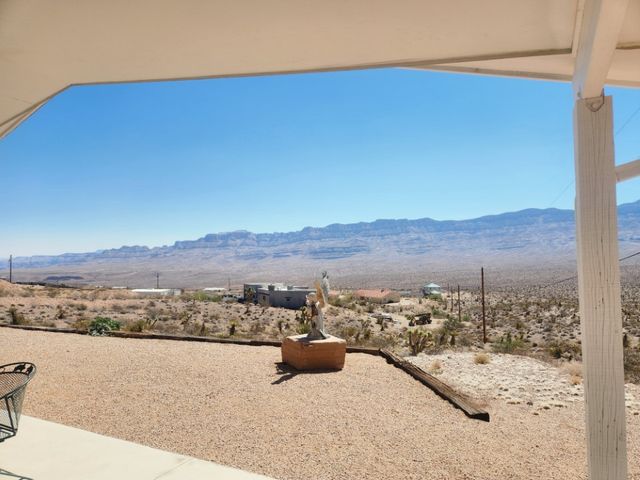 1180 E Bradley Bay Drive, Meadview, AZ 86444