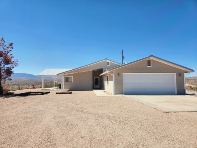 1180 E Bradley Bay Drive, Meadview, AZ 86444