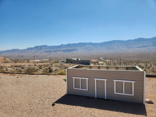 1180 E Bradley Bay Drive, Meadview, AZ 86444