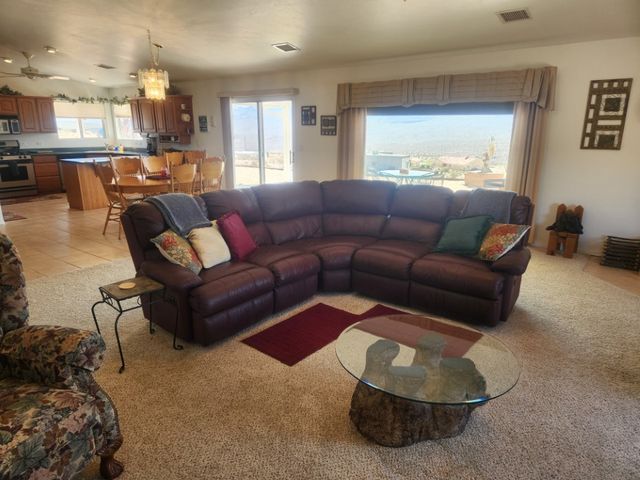 1180 E Bradley Bay Drive, Meadview, AZ 86444
