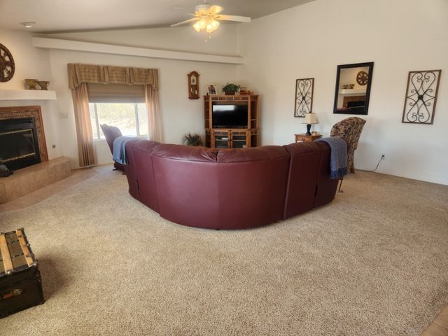 1180 E Bradley Bay Drive, Meadview, AZ 86444