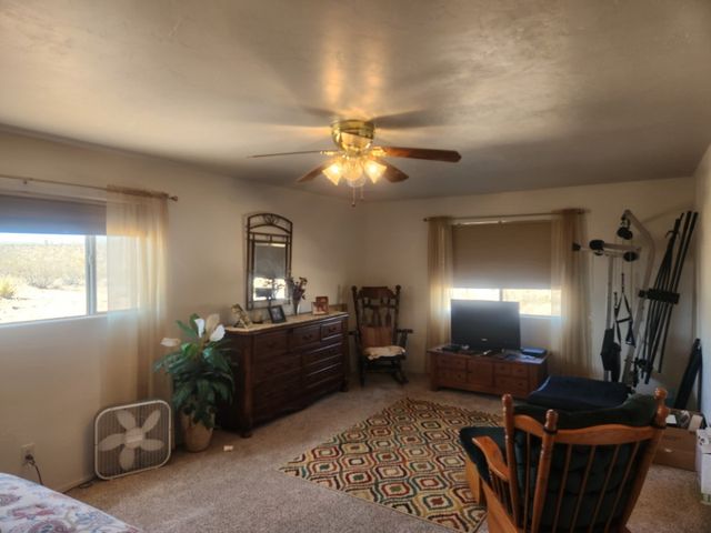 1180 E Bradley Bay Drive, Meadview, AZ 86444