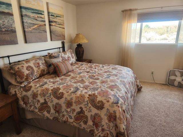 1180 E Bradley Bay Drive, Meadview, AZ 86444