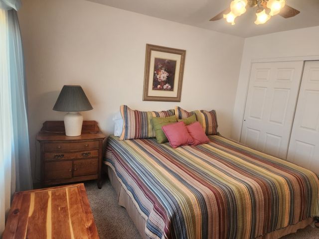 1180 E Bradley Bay Drive, Meadview, AZ 86444