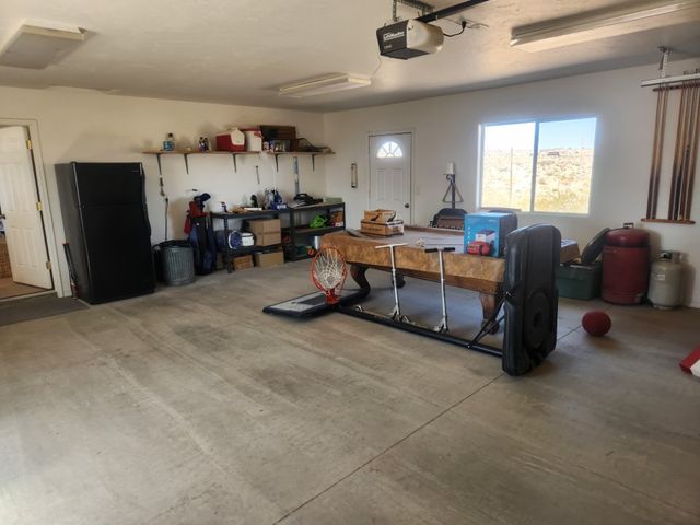 1180 E Bradley Bay Drive, Meadview, AZ 86444