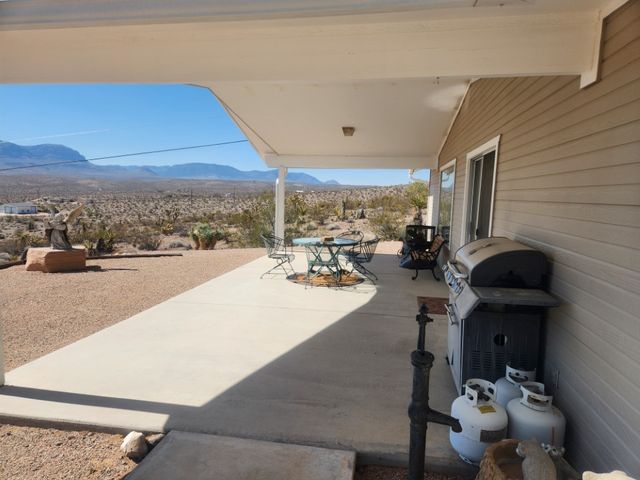 1180 E Bradley Bay Drive, Meadview, AZ 86444