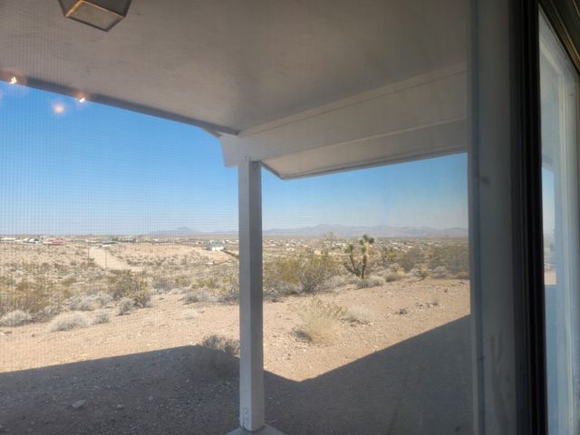 1180 E Bradley Bay Drive, Meadview, AZ 86444