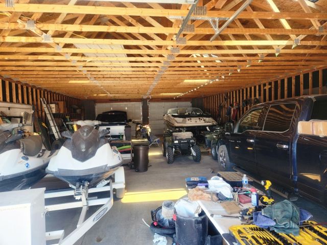 1180 E Bradley Bay Drive, Meadview, AZ 86444