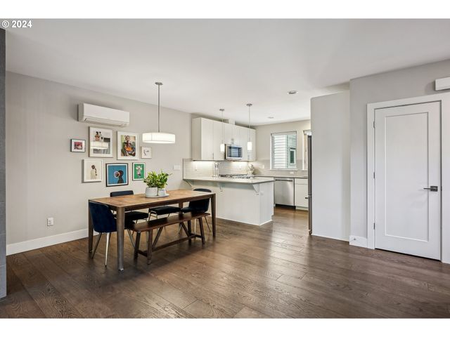 7926 Se 6TH Ave, Portland, OR 97202
