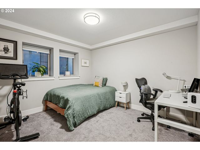 7926 Se 6TH Ave, Portland, OR 97202