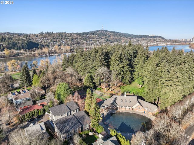 7926 Se 6TH Ave, Portland, OR 97202