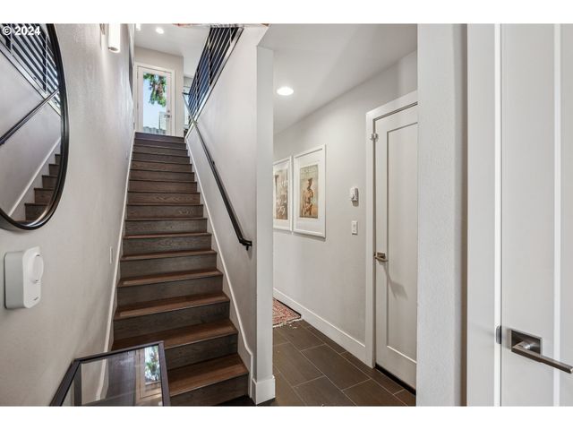 7926 Se 6TH Ave, Portland, OR 97202