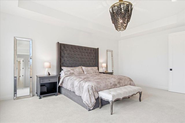 15540 52nd Place N, Plymouth, MN 55446