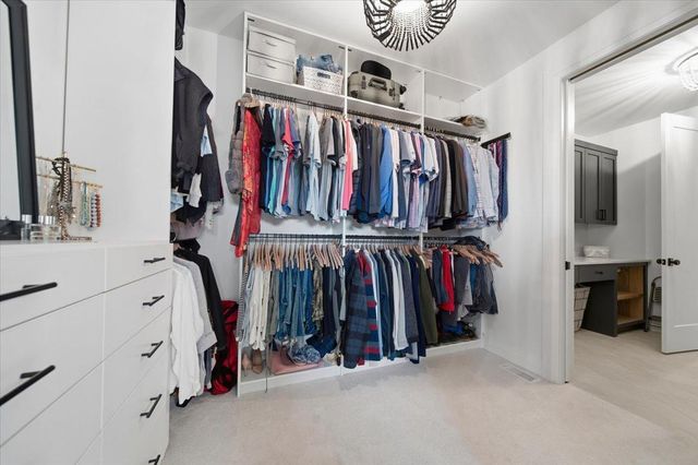 15540 52nd Place N, Plymouth, MN 55446