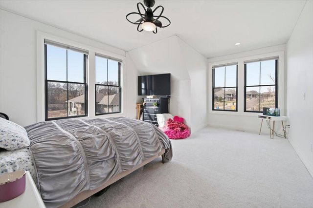 15540 52nd Place N, Plymouth, MN 55446