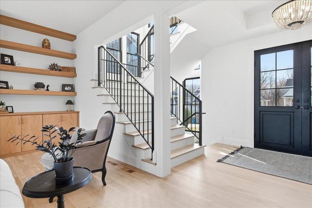 15540 52nd Place N, Plymouth, MN 55446