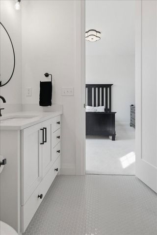 15540 52nd Place N, Plymouth, MN 55446