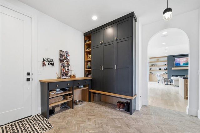 15540 52nd Place N, Plymouth, MN 55446