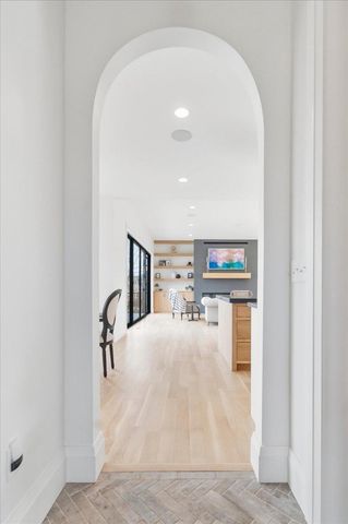 15540 52nd Place N, Plymouth, MN 55446