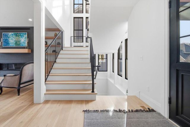 15540 52nd Place N, Plymouth, MN 55446