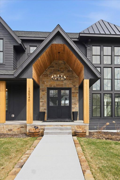 15540 52nd Place N, Plymouth, MN 55446 — photo 2