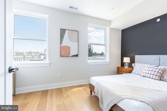 3845 RIDGE AVE, Philadelphia, PA 19132