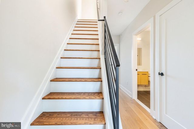 3845 RIDGE AVE, Philadelphia, PA 19132