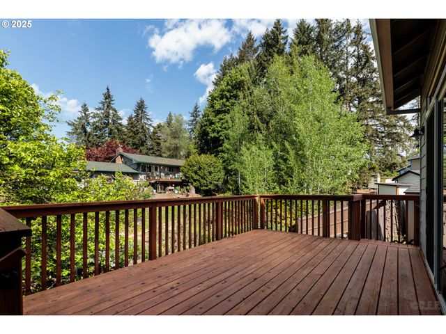 34511 NOBLE Rd, St Helens, OR 97051