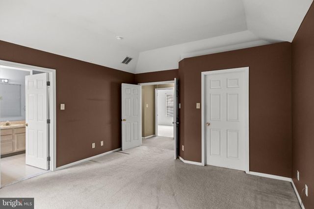 310 SUSSEX CT, Swedesboro, NJ 08085