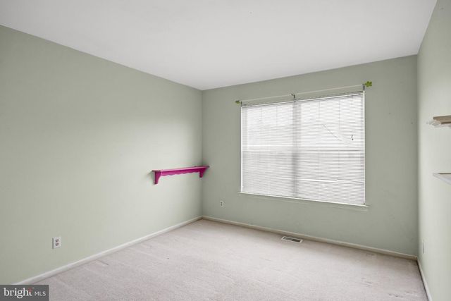 310 SUSSEX CT, Swedesboro, NJ 08085