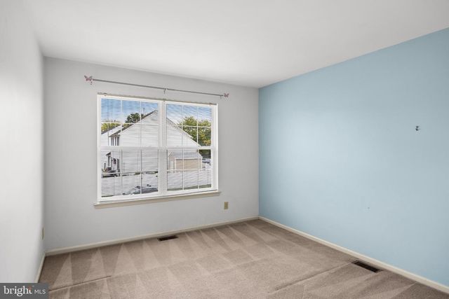 310 SUSSEX CT, Swedesboro, NJ 08085