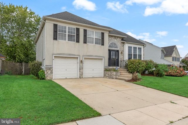 310 SUSSEX CT, Swedesboro, NJ 08085