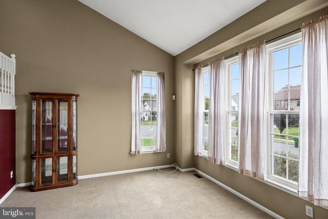 310 SUSSEX CT, Swedesboro, NJ 08085