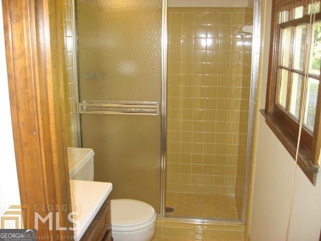 5433 Wydella Road SW, Lilburn, GA 30047