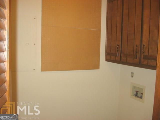 5433 Wydella Road SW, Lilburn, GA 30047